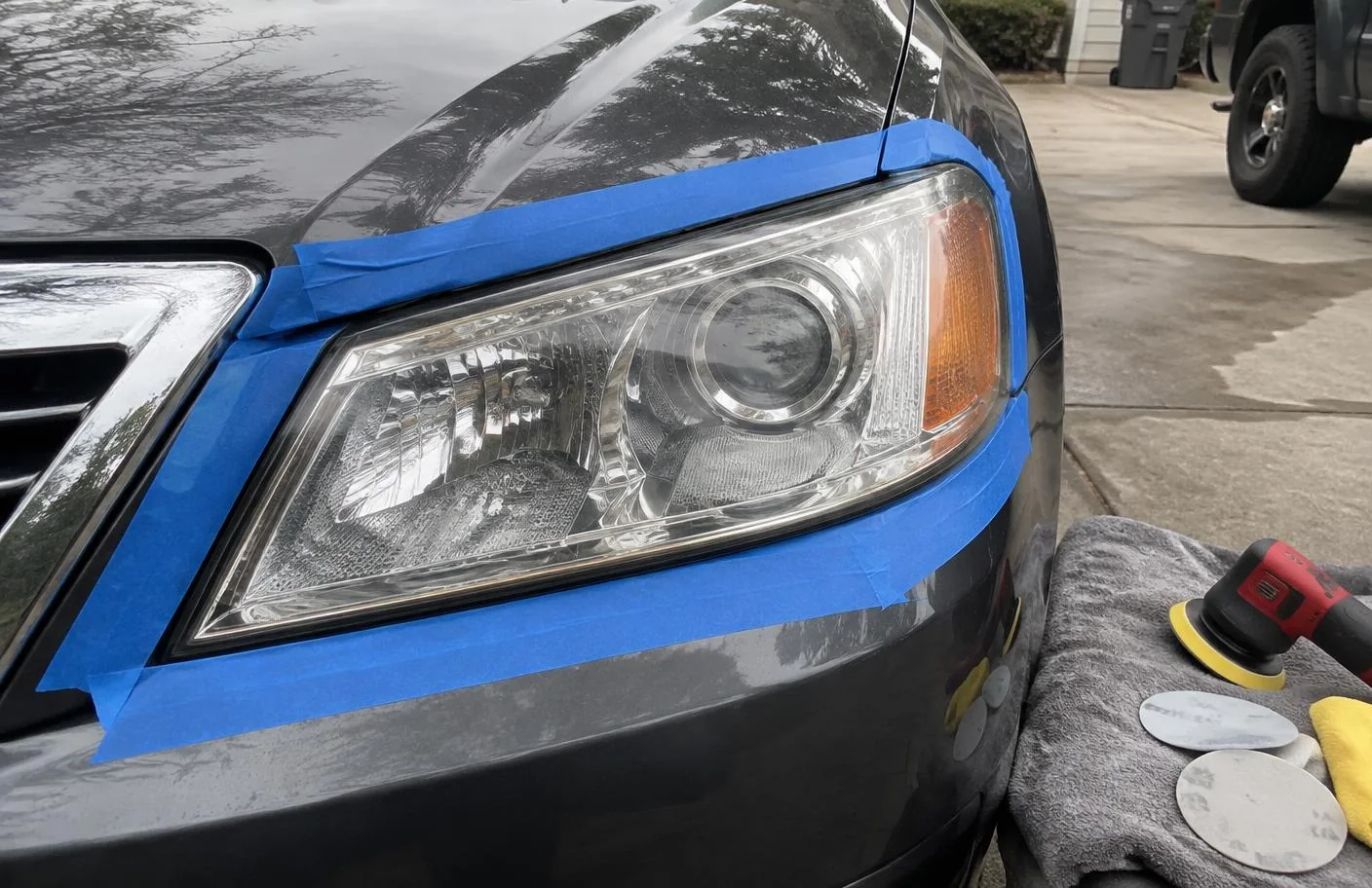 Headlight Restoration service